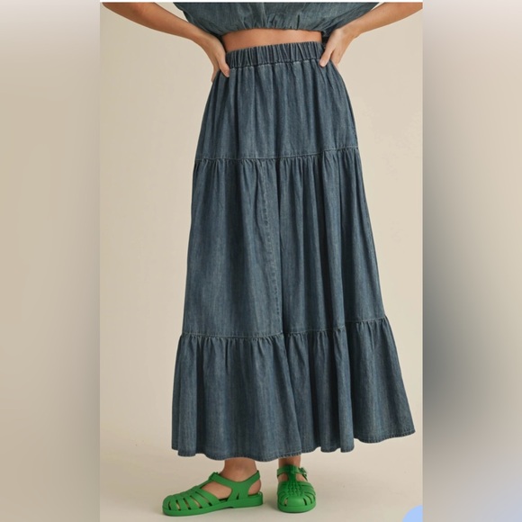 Miou Muse Dresses & Skirts - Milou Muse Denim Tiered Maxi Skirt - Blue